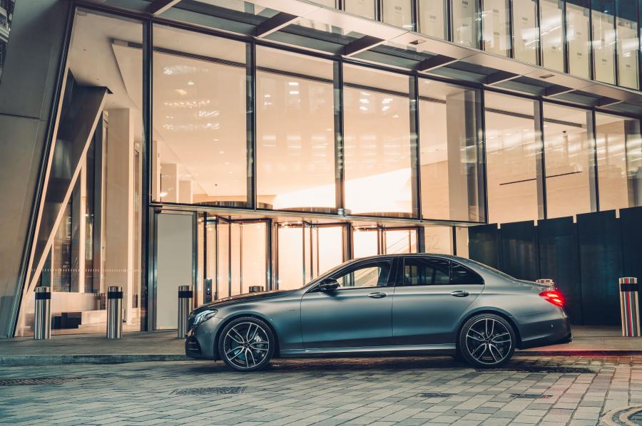  Mercedes-AMG E53 4Matic+ (W213) 2018 года  (UK) (фото 21 из 40)